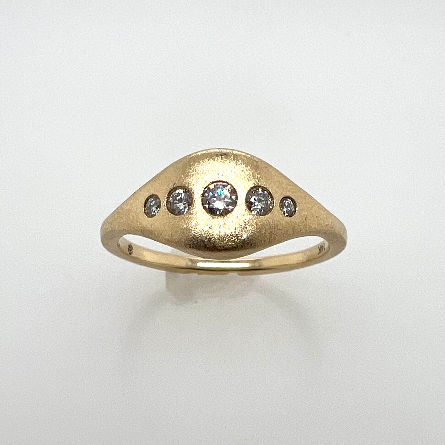 Orcas Diamonds and Gold Ring