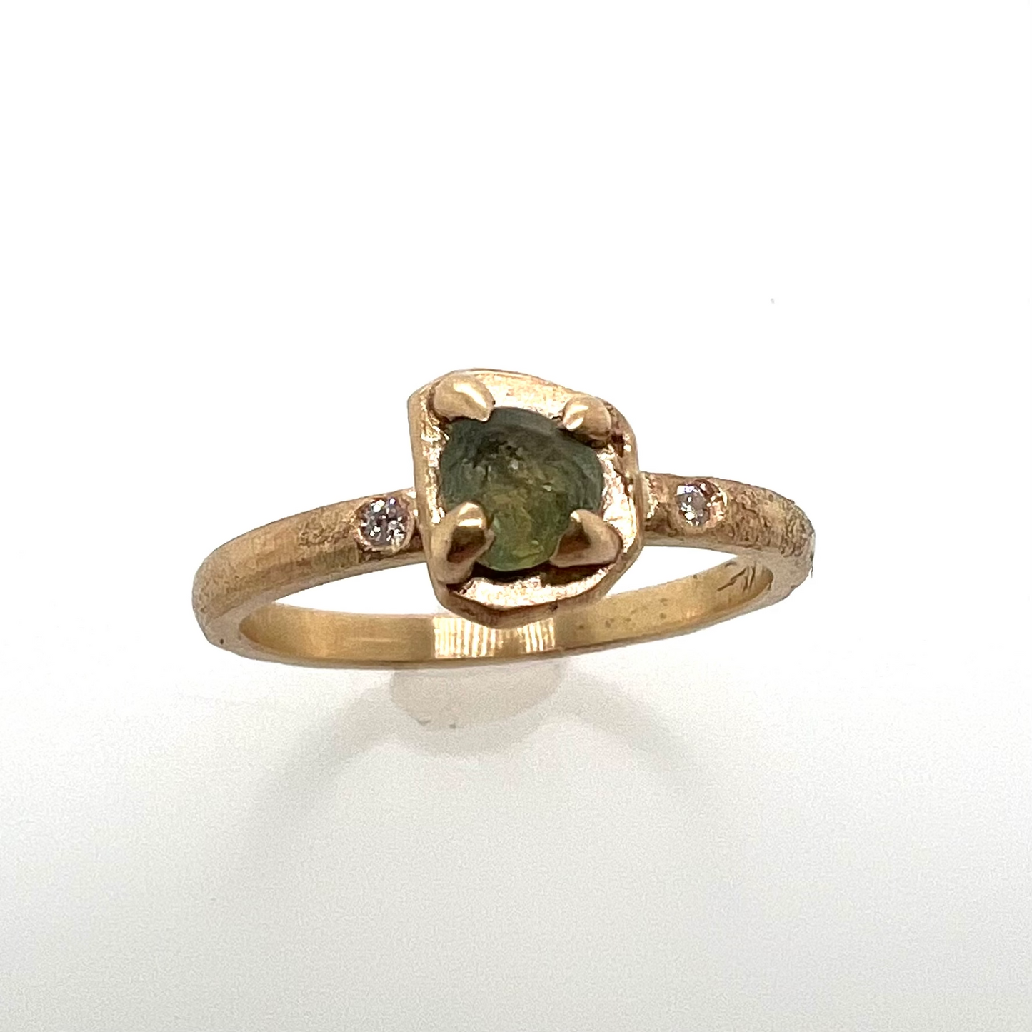 Big Sky Montana Sapphire, Diamonds, and Gold Ring