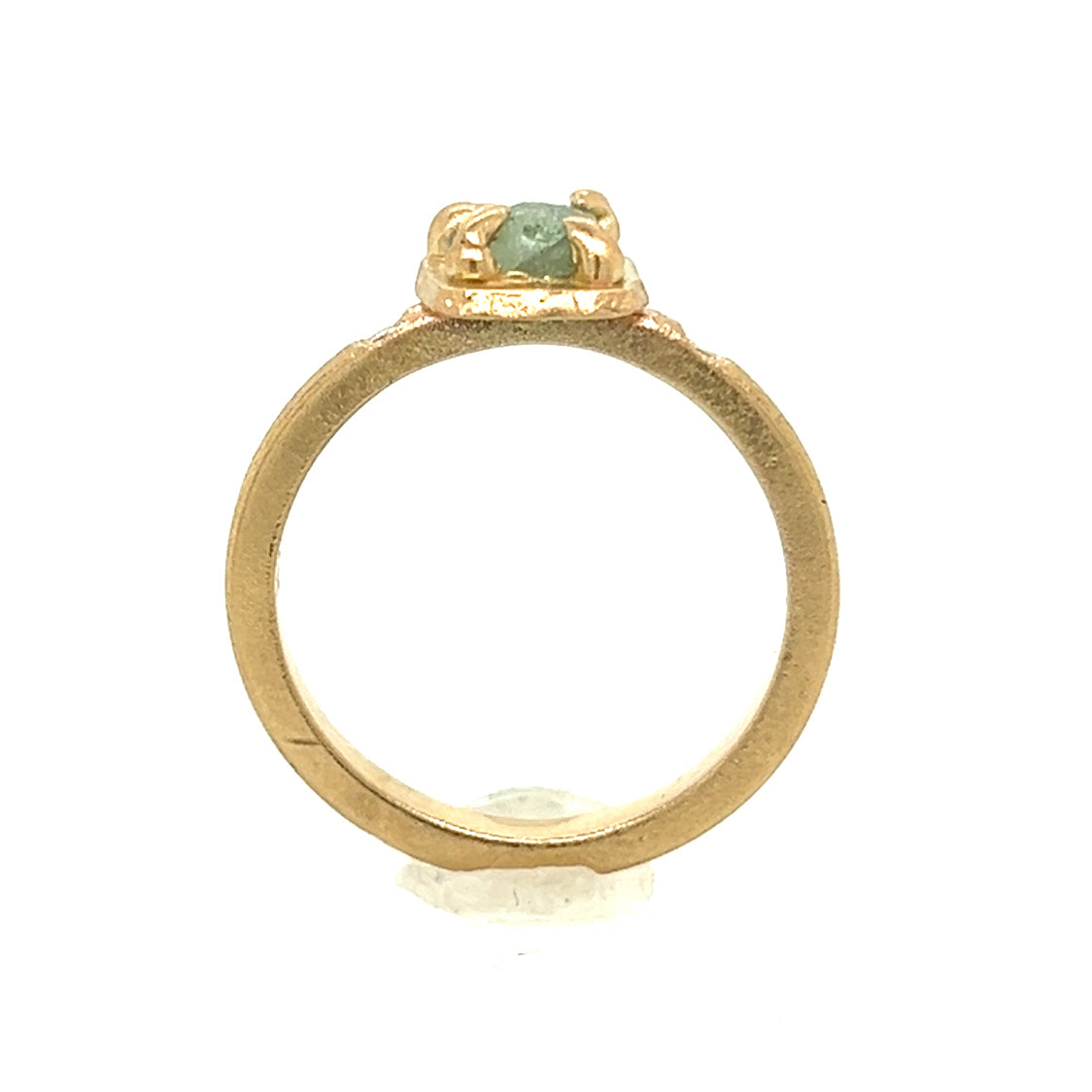 River Montana Sapphire and Diamonds Gold Ring