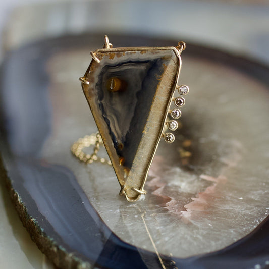 Polyhedroid Agate and Diamonds Gold Pendant