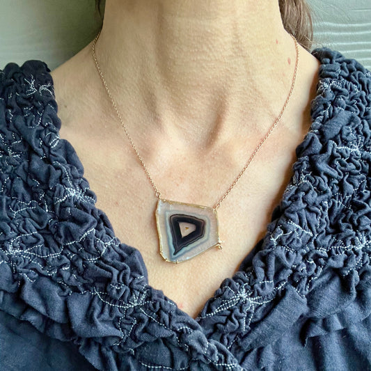 Polyhedroid Agate and Diamonds Gold Pendant